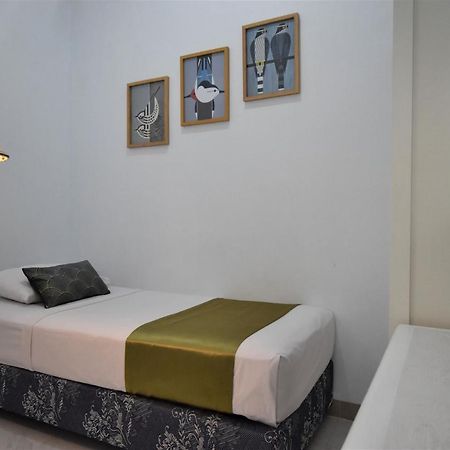 Nest Residence Yakarta Exterior foto